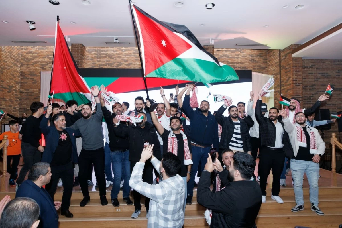 بيت شَعر أردني ودبكات أمام ملاعب مباريات النشامى