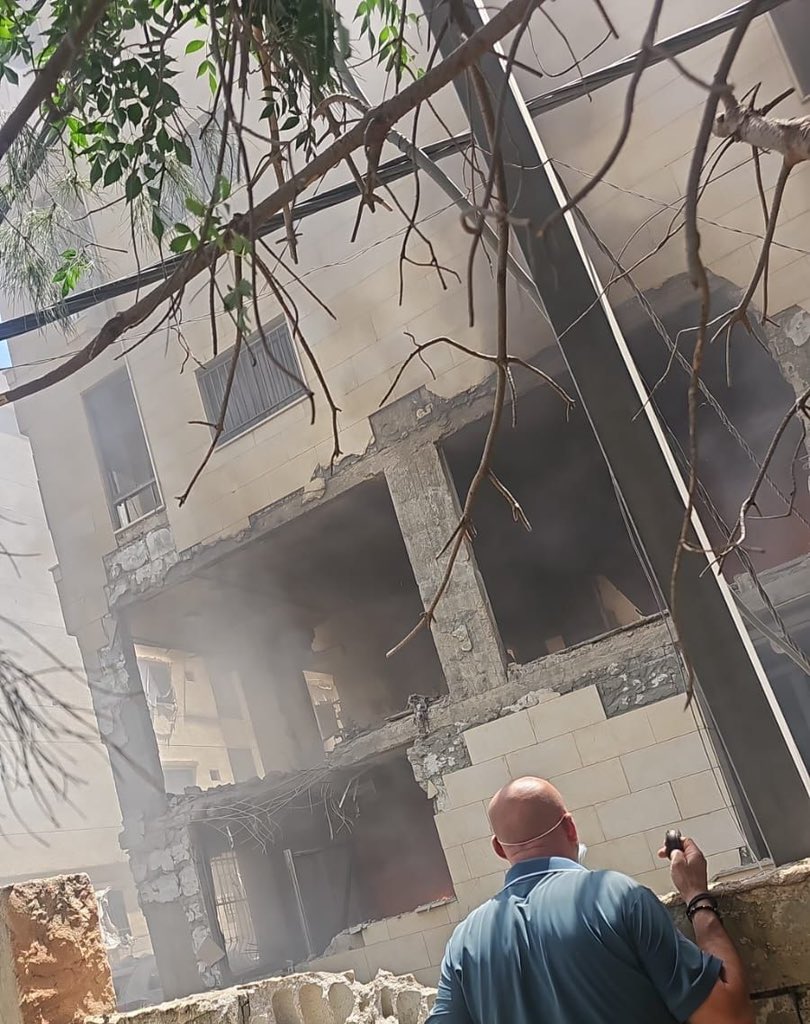 عملية اغتيال إسرائيلية تستهدف مسؤول الصواريخ في حزب الله ببيروت