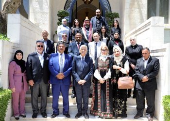 العيسوي يلتقي وفدين من مؤسسة منى الفياض للتراث ونادي الراية