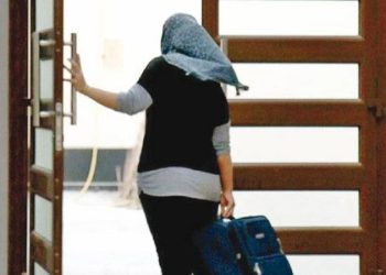 العمل: 800 دينار مخالفة تشغيل العاملات الهاربات أو غير المسجلات على اسم صاحب العمل