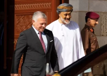 الملك وسلطان عُمان يبحثان هاتفيا المستجدات الإقليمية