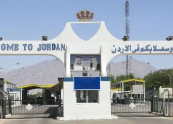 وصول مواطنَيْن أردنيَين كانا ضمن أسطول الصمود العالمي إلى أراضي المملكة