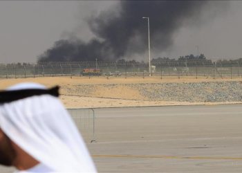 الدفاع الإماراتية: 3 إصابات بعد اعتراض صاروخين باليستيين و3 مسيرات قادمة من إيران