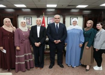 البدور يكرّم الفائزين من وزارة الصحة في مسابقة التميز التمريضي والقبالة 2026