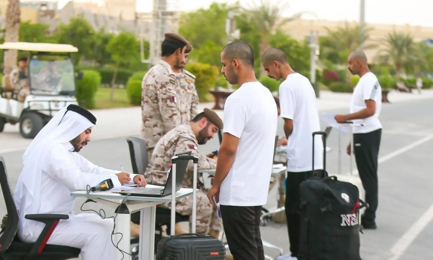 قطر تفتح باب التجنيد لأبناء المواطنات ومواليد البلاد