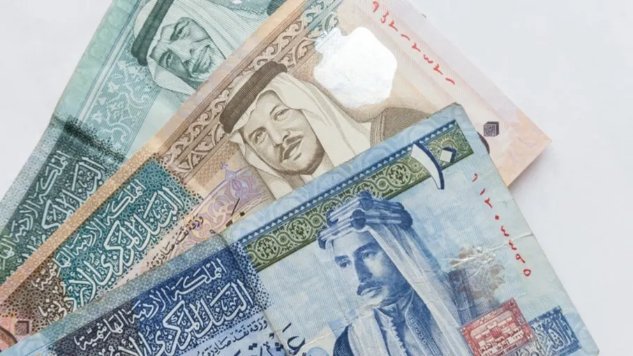 اتحاد العمال يطالب برفع الحد الأدنى لأجور القطاع الخاص