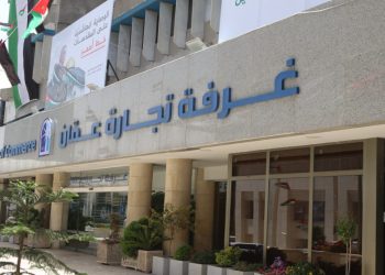 تجارة عمان: شمول النقل السياحي المتخصص بالدعم الحكومي يعزز استدامة القطاع