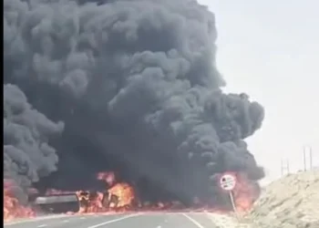 الدفاع المدني يتعامل مع حريق صهريج وقود في الماضونة