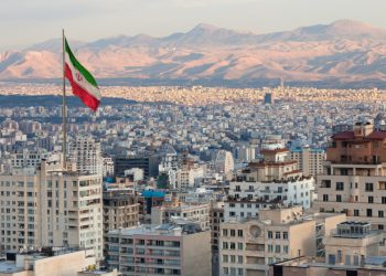 إيران تنهي عملياتها ضد إسرائيل وتحذر من التصعيد في لبنان