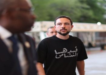 ولي العهد والأميرة رجوة الحسين في مقدمة الجماهير الأردنية لمؤازرة النشامى