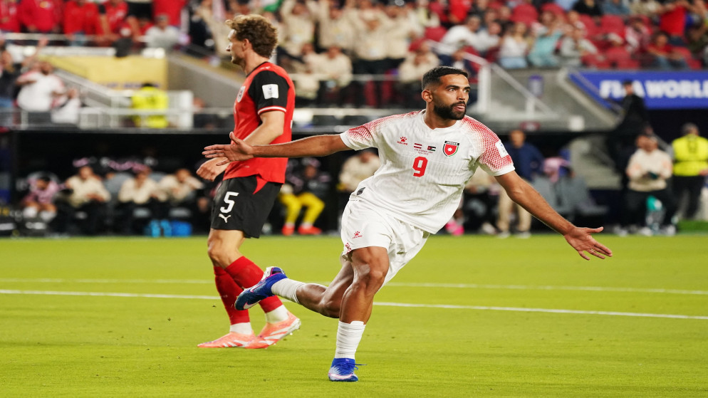 النشامى يكتبون التاريخ بتسجيل أول أهداف الأردن في في كأس العالم