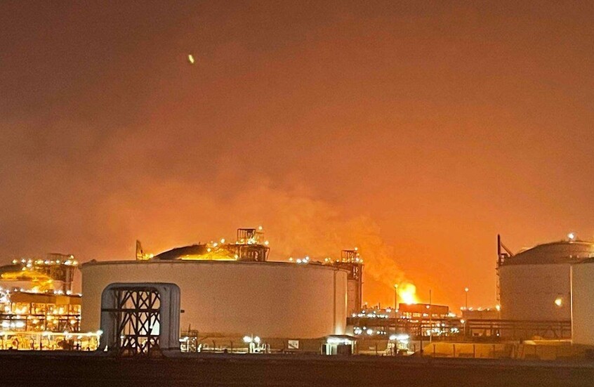 قطر: إصابة 54 وفقد 18 بعد انفجار في منشأة غاز طبيعي مسال