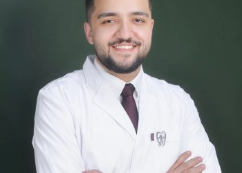 الدكتور أيمن معتصم البطوش.. مبارك التخرج