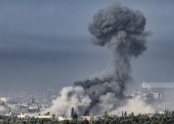 الاحتلال ينسف منازل في غزة ويأمر بالاستيلاء على 342 دونما بالضفة