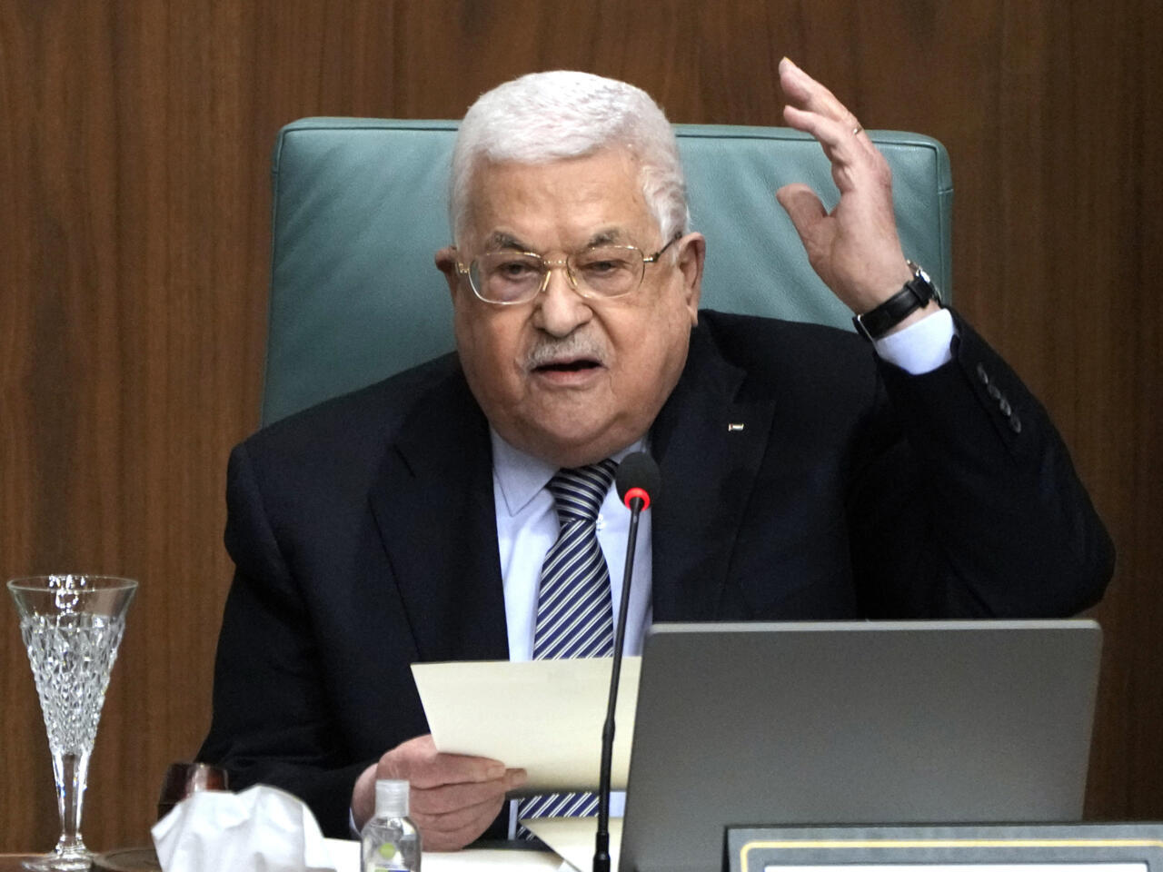 الرئيس الفلسطيني يعلن إجراء انتخابات رئاسية في 2027