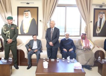 مندوبا عن الملك وولي العهد.. العيسوي يعزي عشائر العدوان والفايز والسحيم