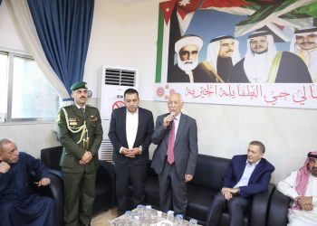 مندوبا عن الملك وولي العهد.. العيسوي يعزي عشائر العوران والحلالمة والسعود