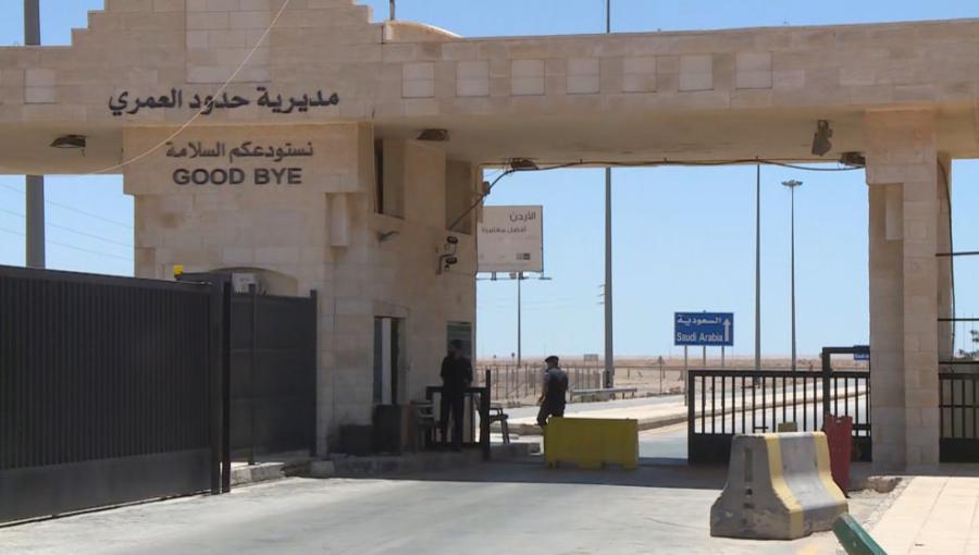 أكثر من 350 ألف مسافر عبر جمرك العمري خلال الشهر الماضي