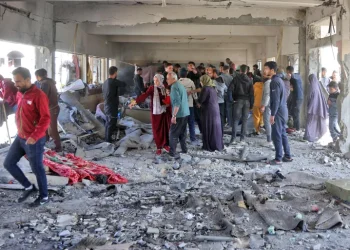 استشهاد 10 فلسطينيين في غزة جراء غارات إسرائيلية