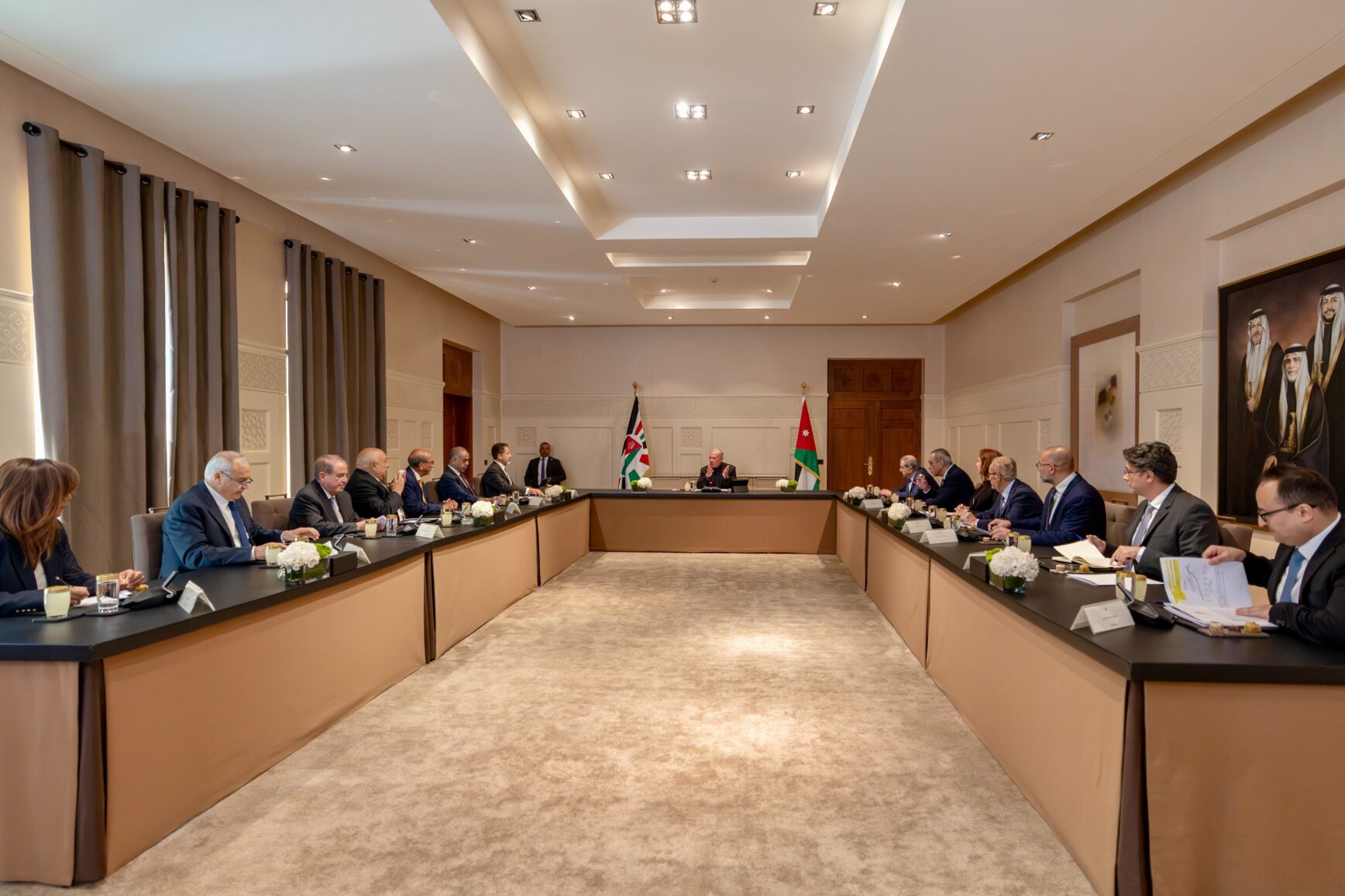 الملك: الاقتصاد الوطني أثبت قدرته على مواجهة الأزمات