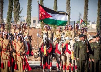 الأردنيون يحتفلون بيوم الجيش وذكرى الثورة العربية الكبرى