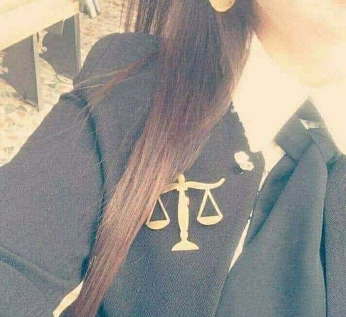 الإدارية تؤيد وقف محامية مؤقتاً بسبب منشورات على مواقع التواصل