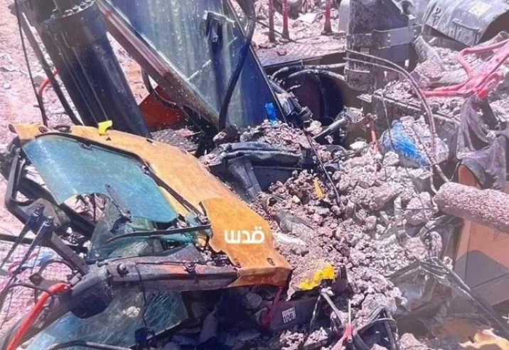 مقتل سائق “إسرائيلي” خلال هدم مئذنة مسجد في غزة