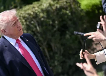 ترامب: قصفنا إيران بقوة شديدة مجددا الليلة