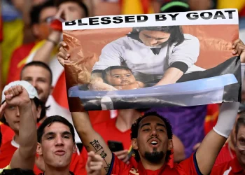 ميسي ويامال وجهاً لوجه.. موعد تاريخي بذكريات صورة شهيرة