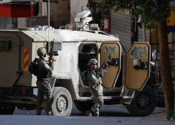 شهيدان وثلاث إصابات برصاص الاحتلال ومستوطنيه شرق رام الله