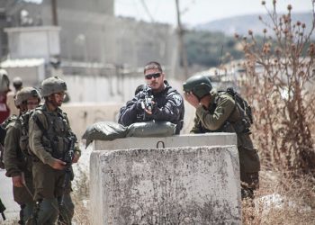 شهيد برصاص إسرائيلي قرب جدار الفصل العنصري شمال القدس