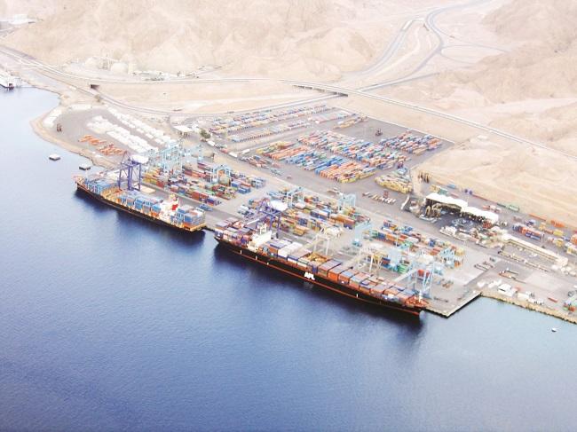 خليفات: موانئ العقبة تعمل بكامل طاقتها ولا تأخير بحركة السفن رغم الظروف الإقليمية