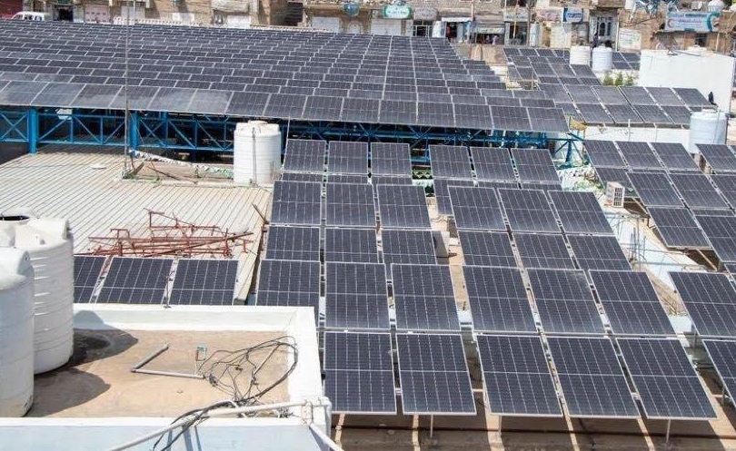 إنجاز المرحلة الأولى من تركيب أنظمة تسخين المياه بالطاقة الشمسية بـ9 مستشفيات حكومية