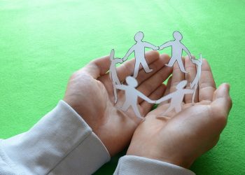 القبلان: مدونة الذوق العام لا تهدف لتقييد الحريات وإنما لحماية قيم المجتمع