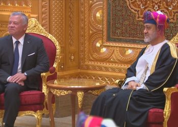 الملك يؤكد خلال اتصال مع سلطان عُمان اتخاذ الأردن جميع الإجراءات لحماية أمنه وأراضيه