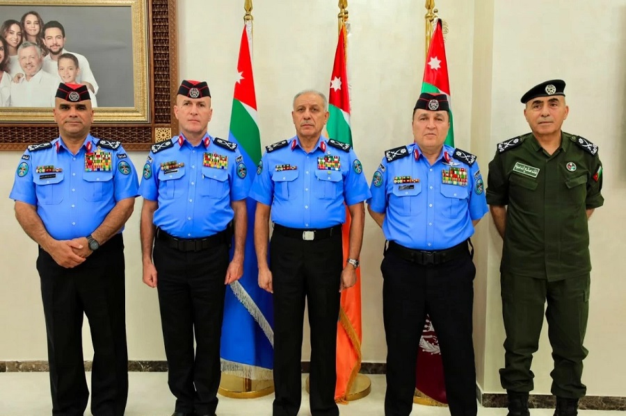 إرادة ملكية بترفيع العمري وهاكوز والمعايطة والدعجة إلى رتبة لواء وإحالتهم إلى التقاعد