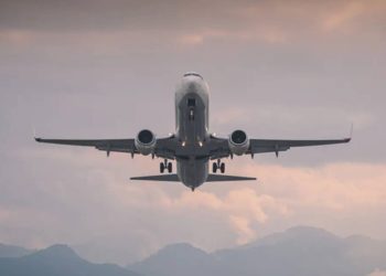 الفرجات : الأجواء الأردنية مفتوحة تماما أمام حركة الطيران