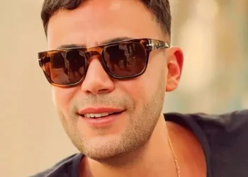 محمد إمام يفاجئ الجمهور..  محدش بياخد أجر أعلى مني غير أبويا