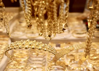82.20 ديناراً سعر الذهب عيار 21 بالسوق المحلية