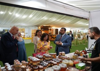 مهرجان العسل الأردني حقق مبيعات بقيمة 140 ألف دينار واستقبل قرابة 8 آلاف زائر