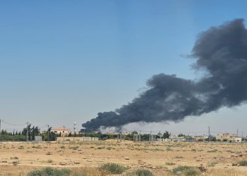 إخماد حريق في منشأة تعبئة وتغليف خضار وفواكه في المفرق