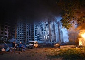 ضربة روسية ليلية للمطارات والصناعة العسكرية والموانئ في أوكرانيا