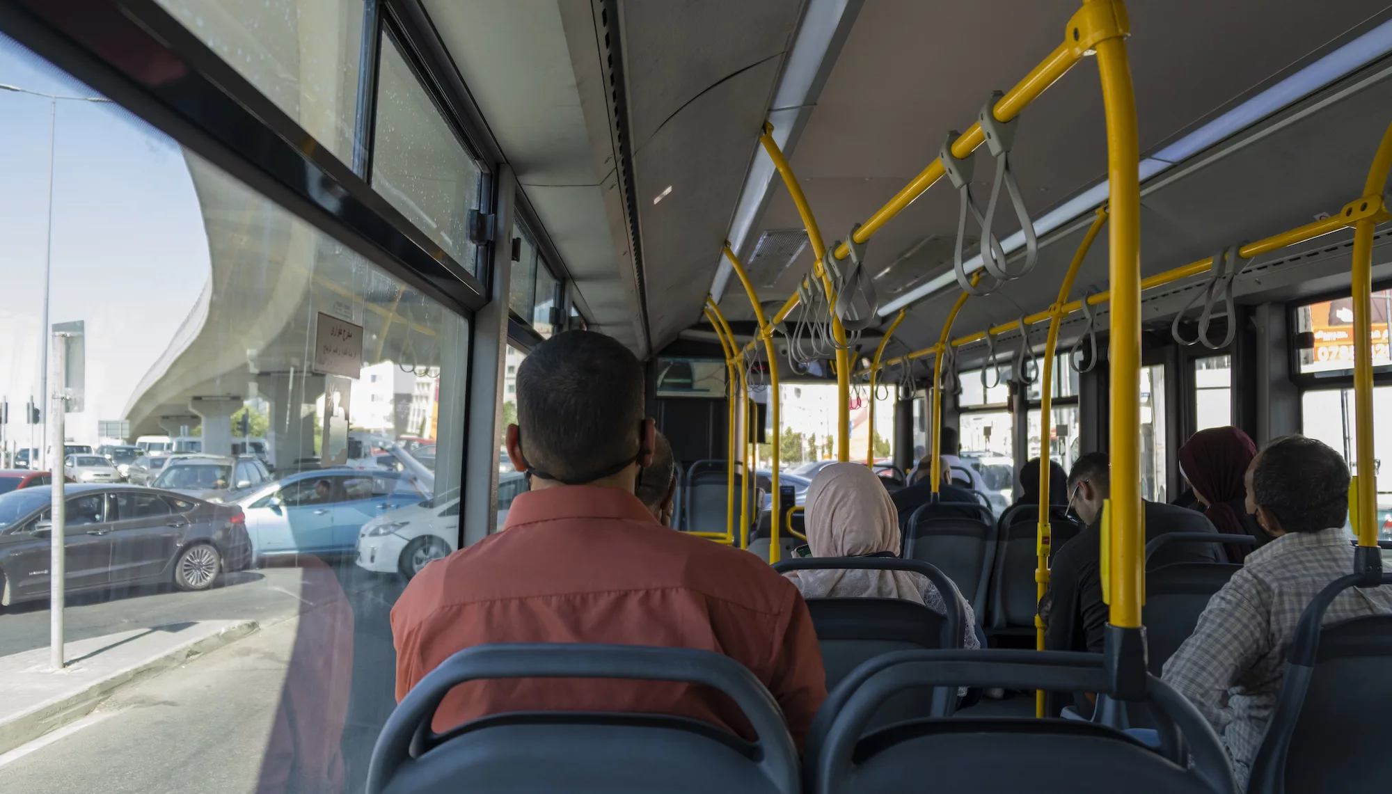 3 خطوط جديدة تربط الزرقاء بالمحافظات ضمن مشروع النقل المنتظم