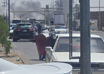 استهداف منفذ العبدلي الكويتي بطائرات مسيّرة وإغلاقه بالكامل
