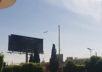 القوات المسلحة اليمنية: استهدفنا مدرج مطار صنعاء لمنع الطائرة الإيرانية من الهبوط