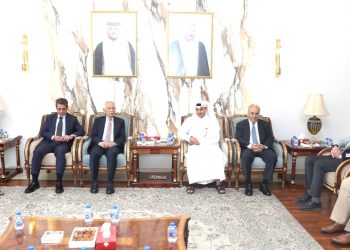 العيسوي يقدم واجب العزاء بوفاة الأمير الشيخ حمد بن خليفة آل ثاني