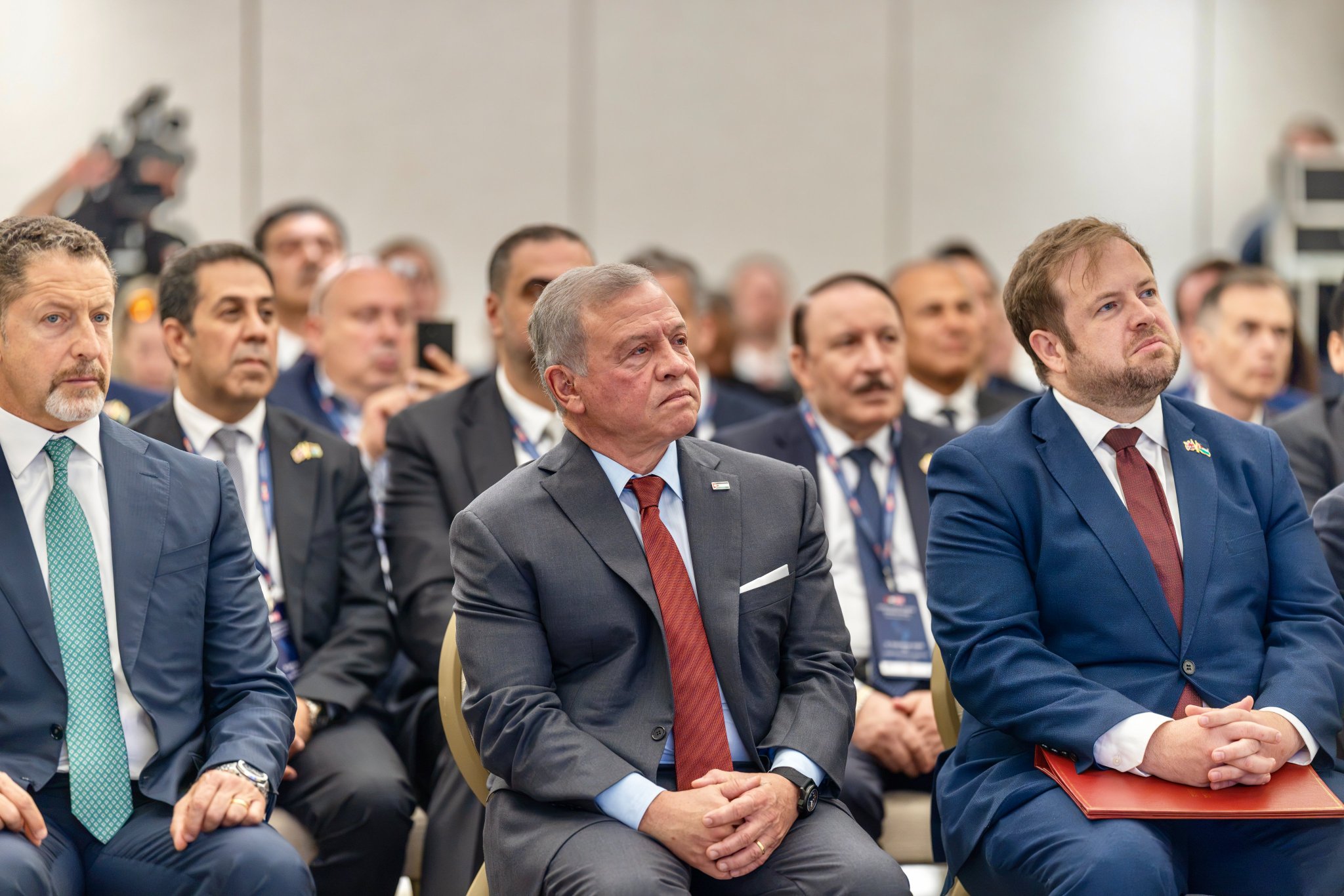 الملك يحضر الجلسة الافتتاحية لملتقى الأعمال الأردني البريطاني في لندن