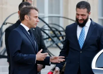 ماكرون يصل إلى دمشق.. زيارة غير مسبوقة بعد سقوط الأسد
