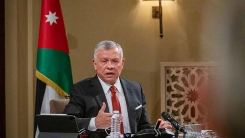 الملك يبحث مع رئيس وزراء كندا سبل خفض التصعيد الإقليمي