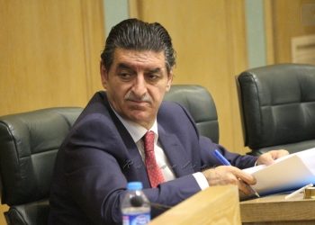 الخلايلة يثير الجدل والتوتر تحت القبة بسبب تعزية الأمريكان